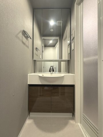 ファーストフィオーレ大阪ウエストウェルビングの物件内観写真