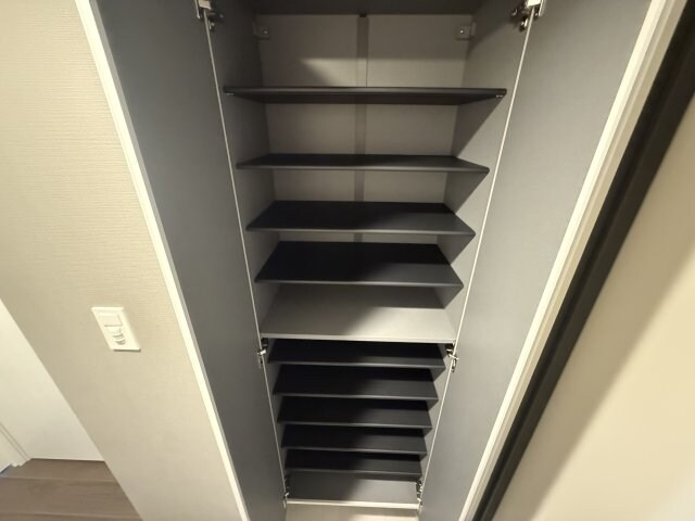 ファーストフィオーレ大阪ウエストウェルビングの物件内観写真