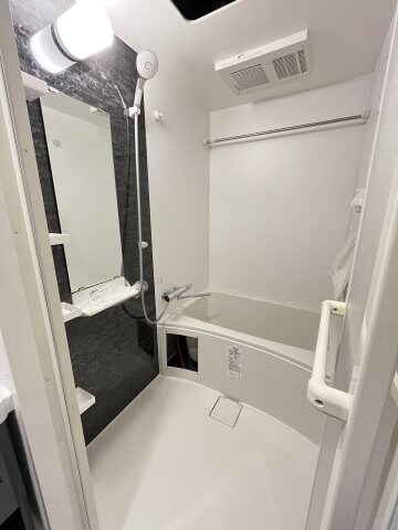 セレニテ新大阪エクラの物件内観写真