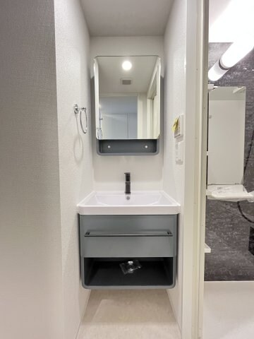 セレニテ新大阪エクラの物件内観写真