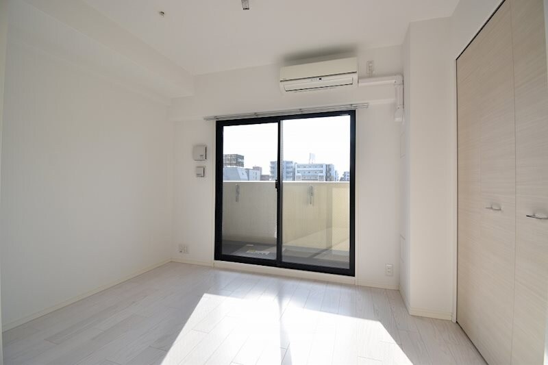 S-RESIDENCE江坂の物件内観写真