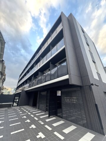 グランドロアール上新庄の物件外観写真