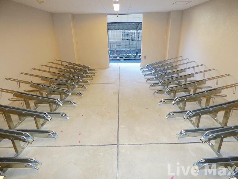 アーデンタワー本町イーストの物件内観写真