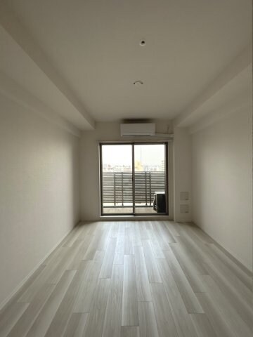 エスリード新大阪ザ・プレミアEASTの物件内観写真