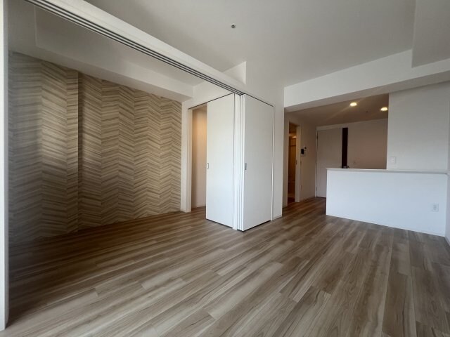 セレニテ難波グランデシュッドの物件内観写真