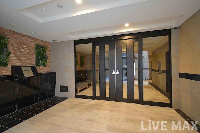 プレサンス大手前ピリオドの物件外観写真