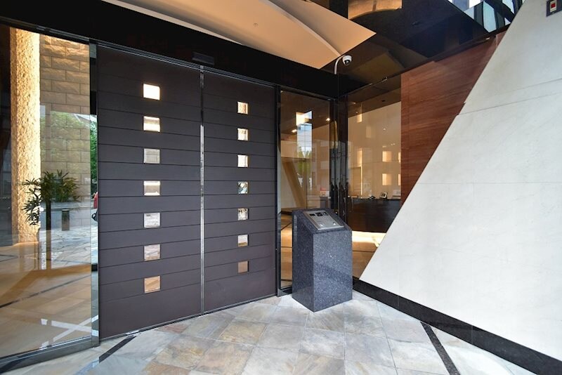 カスタリアタワー肥後橋の物件外観写真