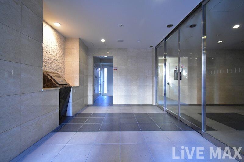 プレサンス福島ニューゲートの物件外観写真