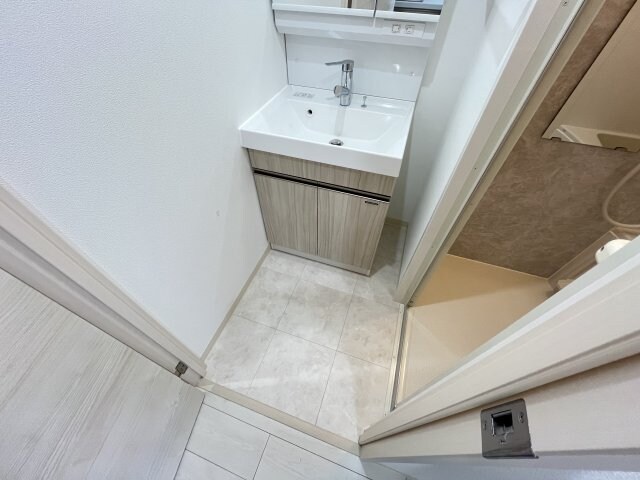 THE RESIDENCE Hの物件内観写真