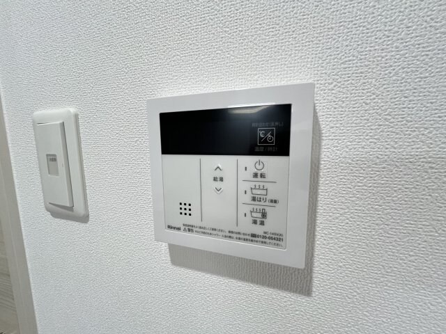 THE RESIDENCE Hの物件内観写真