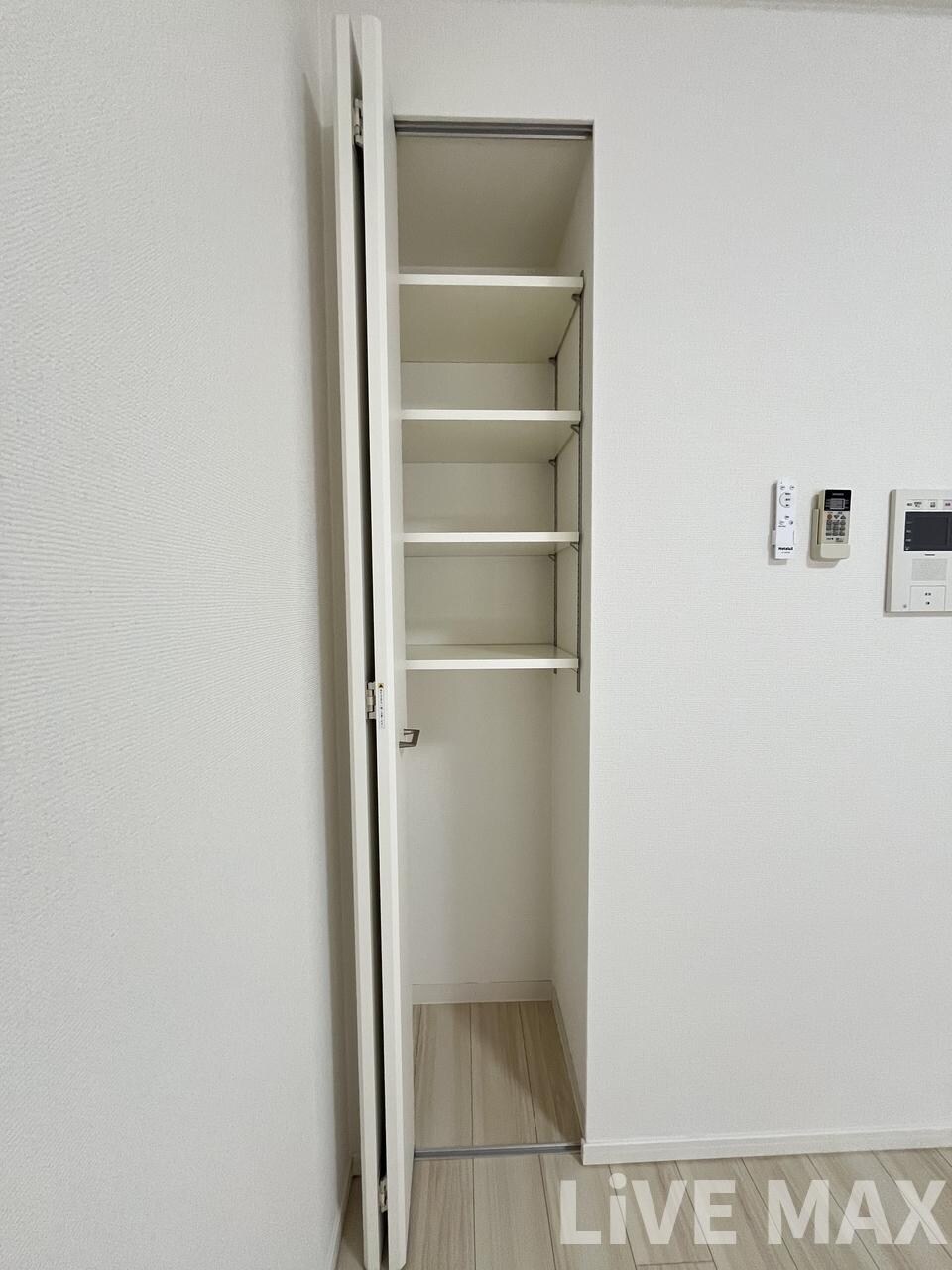 エス・キュート梅田中崎町の物件内観写真