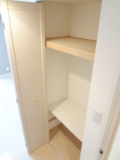 アスリート本町リバーウエストの物件内観写真