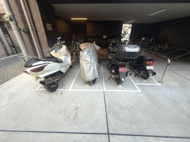 スプランディッド新大阪WESTの物件外観写真