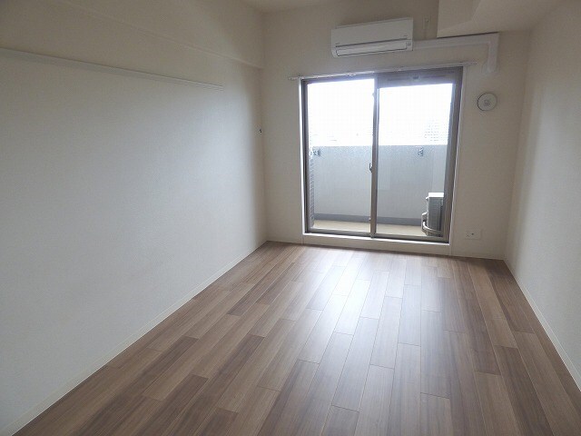 プレサンス水都OKAWAの物件内観写真