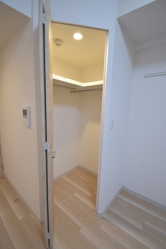 ファステート江坂ランウェイの物件内観写真