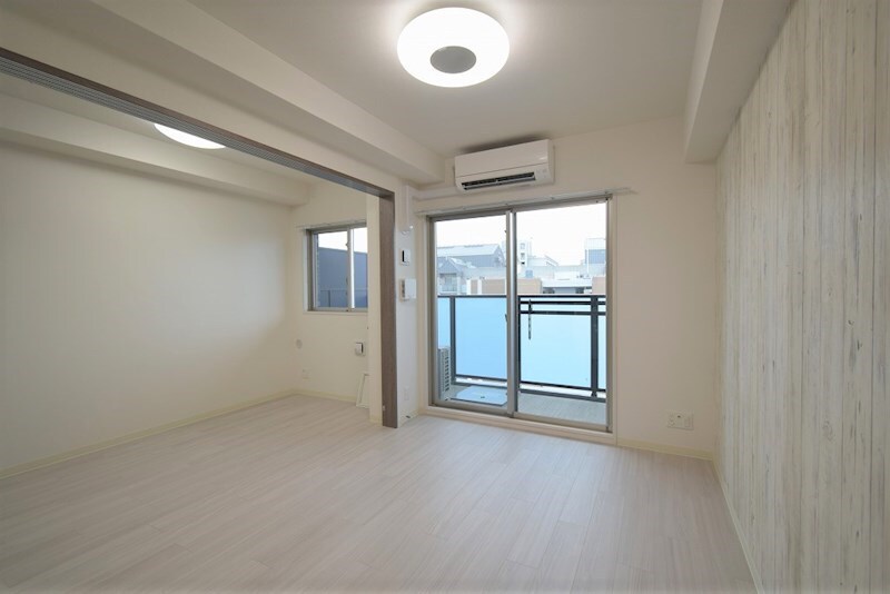 プレサンスDOMECITYコレーレの物件内観写真