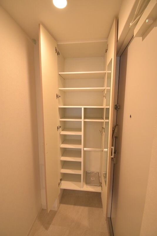 ファーストフィオーレ江坂江の木町パークサイドの物件内観写真