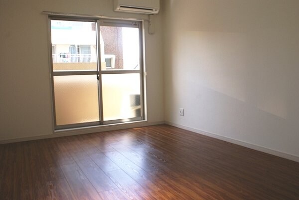 ドゥエリング天満の物件内観写真