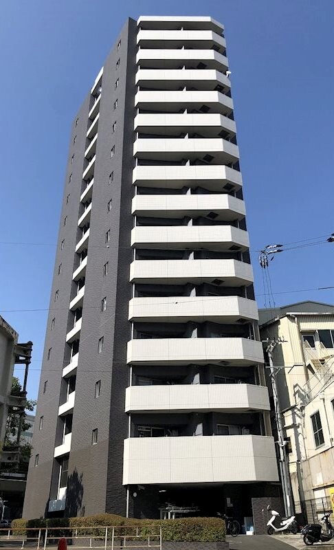 プロシード大阪WESTアドリアの物件外観写真