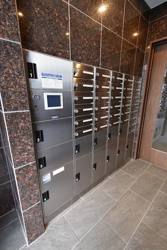 ファーストフィオーレ江坂公園の物件内観写真