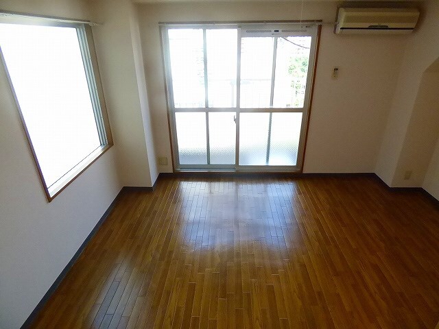 サンガ梅田の物件内観写真