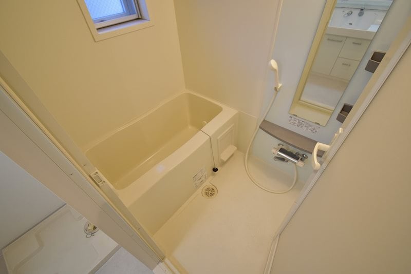 クレグラン北梅田の物件内観写真