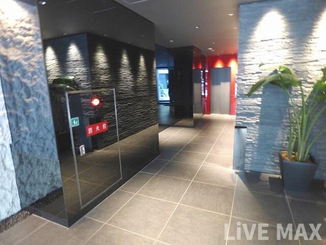 ルーエ本町の物件外観写真