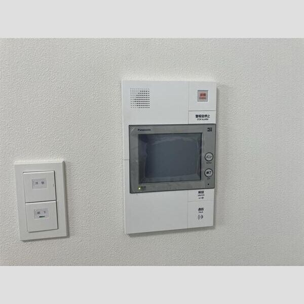 エメルミナ豊中岡町の物件内観写真