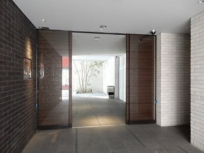 コンフォリア京町堀の物件外観写真