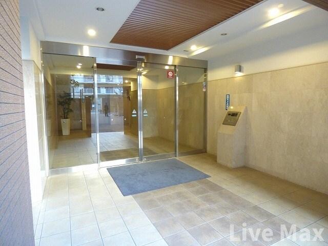 レジディア谷町の物件外観写真