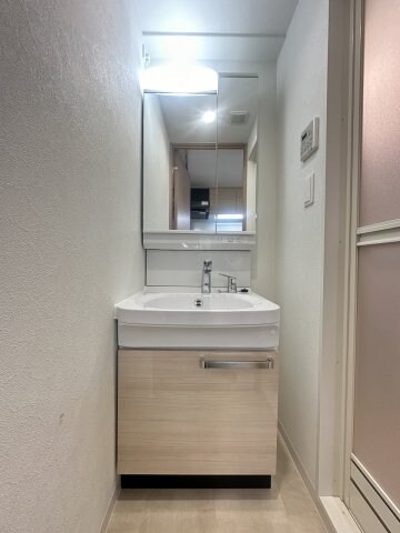 プレサンス朝潮橋ベイ・ブリーズの物件内観写真