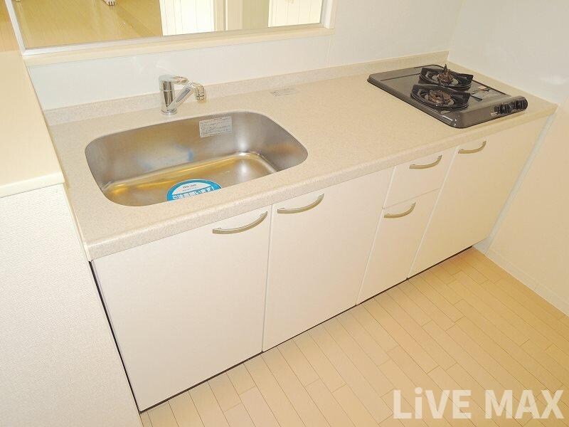 ドゥーエ谷町の物件内観写真