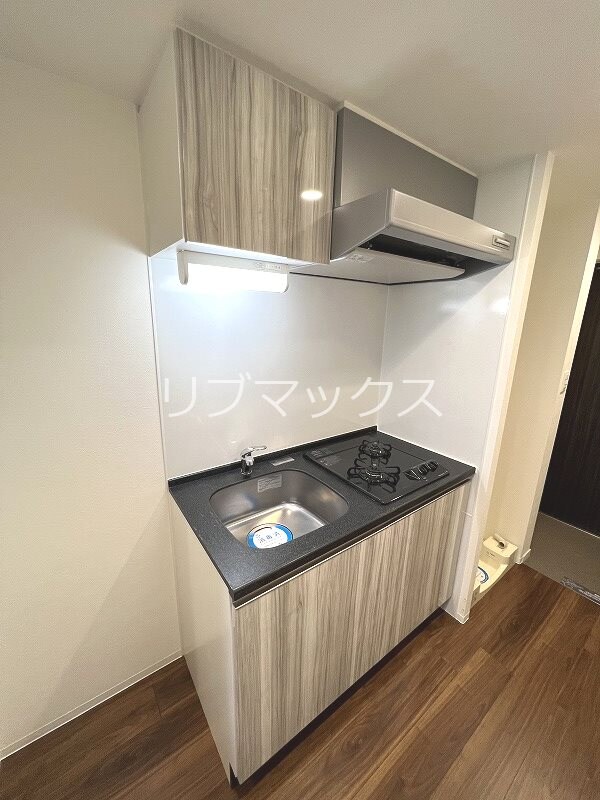 プレサンス江坂クォーレの物件内観写真