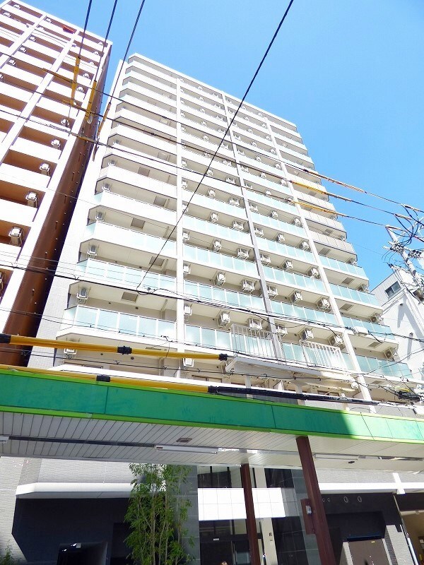 アーデンタワー本町イーストの物件外観写真