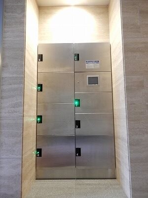 プラシード新町の物件外観写真