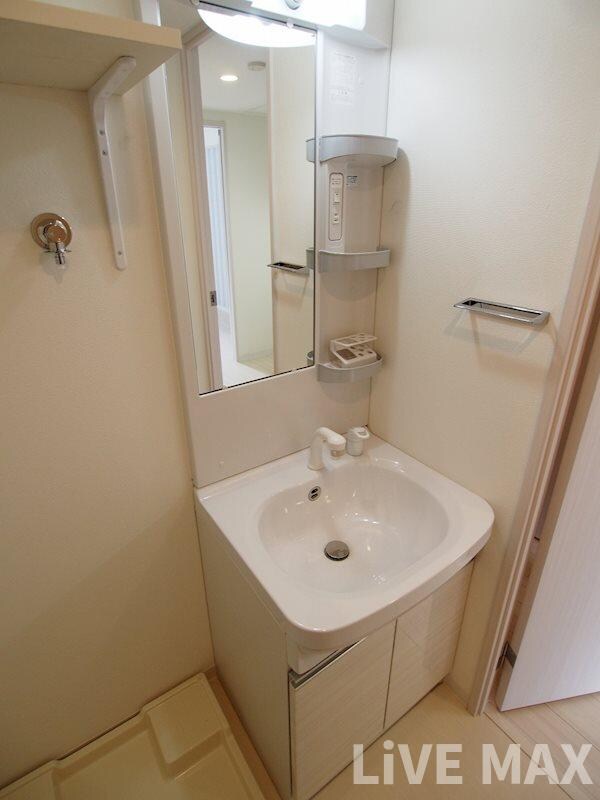 ファーストフィオーレ本町イースト　の物件内観写真