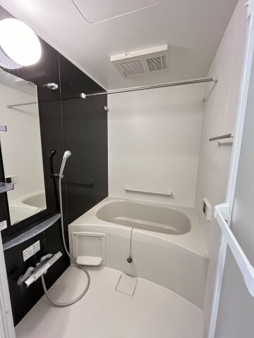 エスリードレジデンス江坂垂水町の物件内観写真