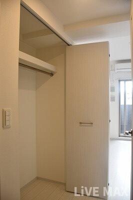 レジュールアッシュウエストレジスの物件内観写真