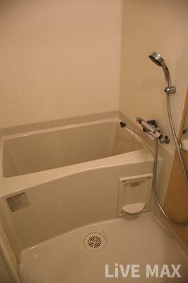 レジュールアッシュウエストレジスの物件内観写真