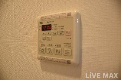 レジュールアッシュウエストレジスの物件内観写真