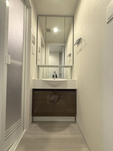 ファーストフィオーレ大阪ウエストウェルビングの物件内観写真