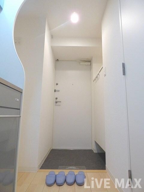 セレニテ上町台の物件内観写真