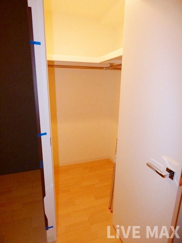 セレニテ上町台の物件内観写真