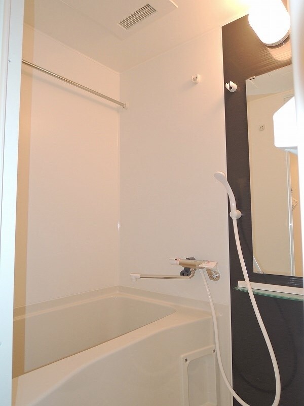 セレニテ上町台の物件内観写真