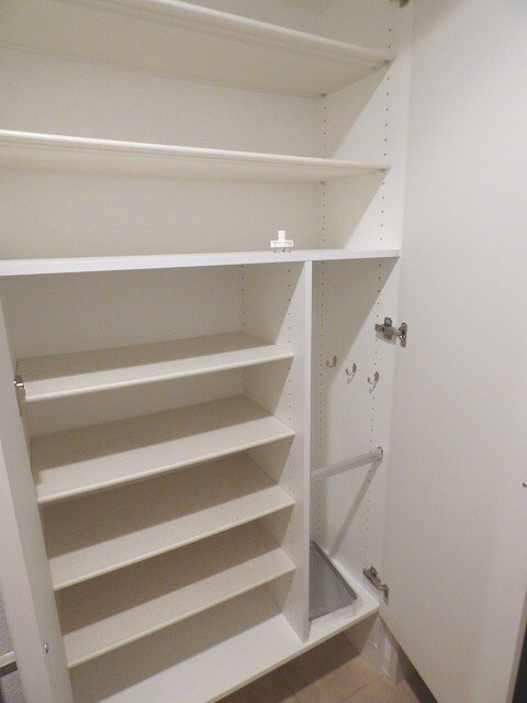 エスリード京橋グランツの物件内観写真