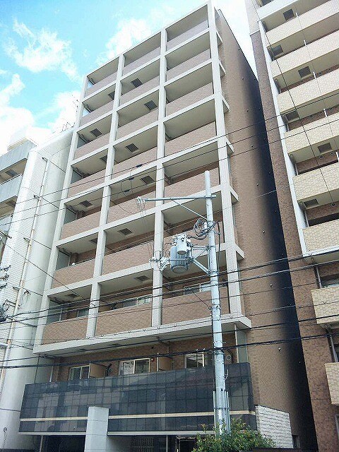 ジュネーゼグラン上本町の物件外観写真