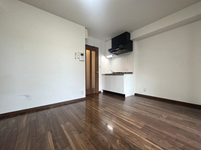 プリエール新大阪サウスの物件内観写真