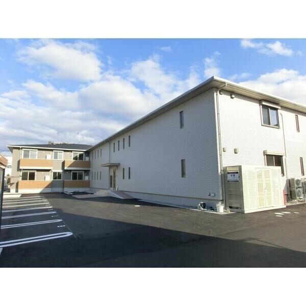 チッタ・デ・雄嶋の物件外観写真