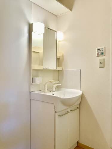 シャーメゾンエスパシオ ２番館の物件内観写真