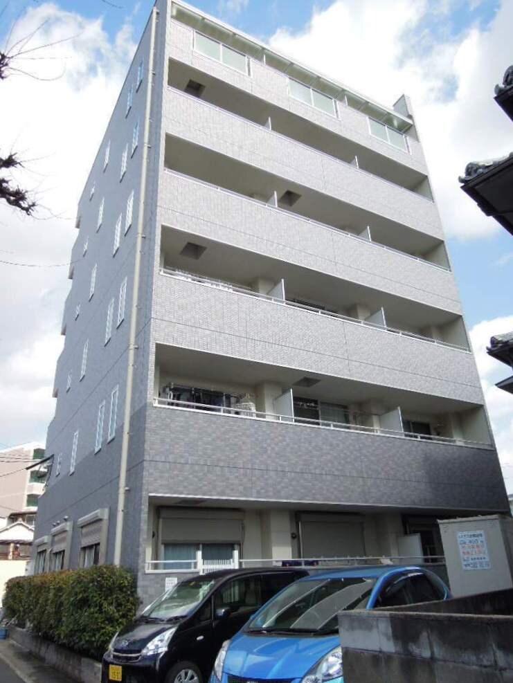 ソレアート伊福の物件外観写真